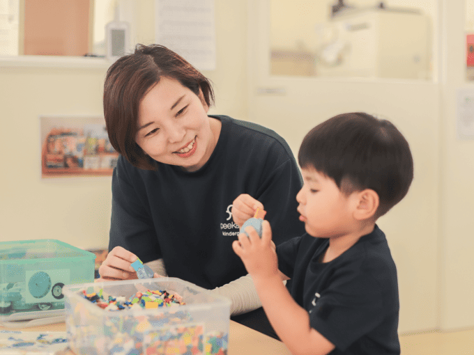 先生と子どもたちの関わり